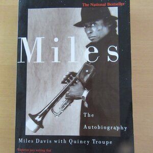 MILES the Autobiography by Miles Davis/Quincy Troupe (ppbk 2005) Jazz